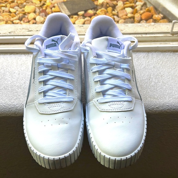 White Puma women’s | Size 10.5 | Soft Foam - Picture 1 of 7
